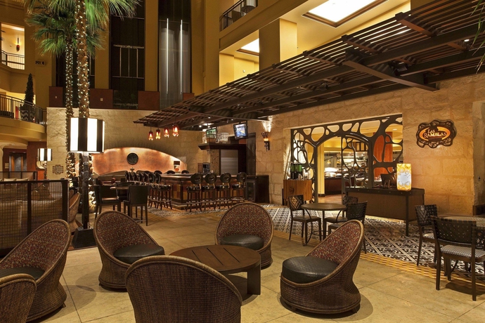 Imagen del bar/restaurante del Hotel Contessa, San Antonio. Foto 7