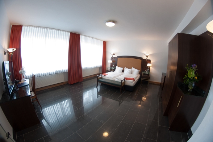 Imagen de la habitación del Hotel Conti, Munster. Foto 13