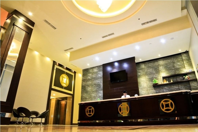 Imagen de los interiores del Hotel Continent Centrepoint Panakkukang. Foto 18