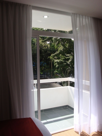 Imagen de la habitación del Hotel Continental Altamira. Foto 2