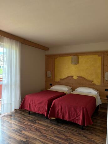 Imagen general del Hotel Continental, Andalo. Foto 1