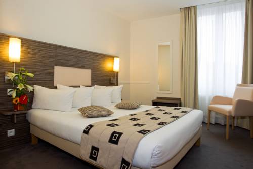 Imagen de la habitación del Hotel Continental, Angers. Foto 2