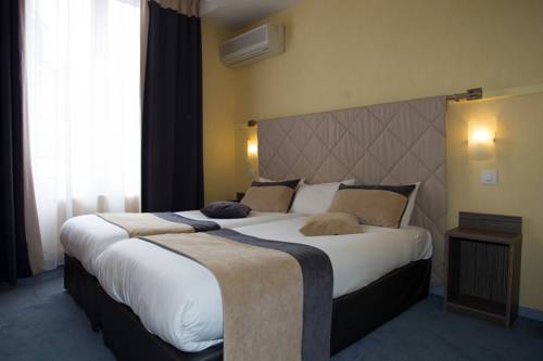 Imagen de la habitación del Hotel Continental, Angers. Foto 10