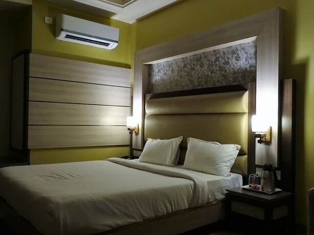 Imagen general del Hotel Continental Blue. Foto 10
