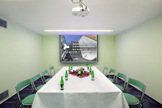 Imagen general del Hotel Continental, Brno. Foto 9