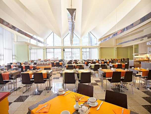 Imagen general del Hotel Continental, Brno. Foto 13