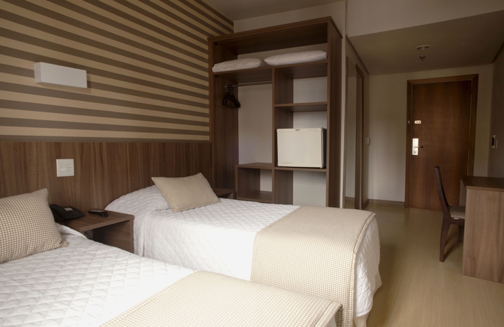 Imagen de la habitación del Hotel Continental Business. Foto 4