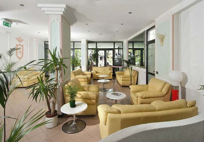 Imagen de los interiores del Hotel Continental, Cattolica. Foto 18