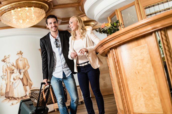 Imagen de los interiores del Hotel Continental Dolomites. Foto 17