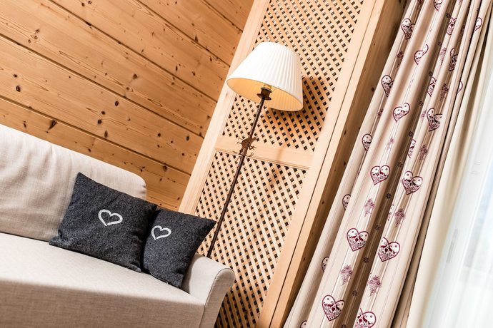 Imagen de la habitación del Hotel Continental Dolomites. Foto 14
