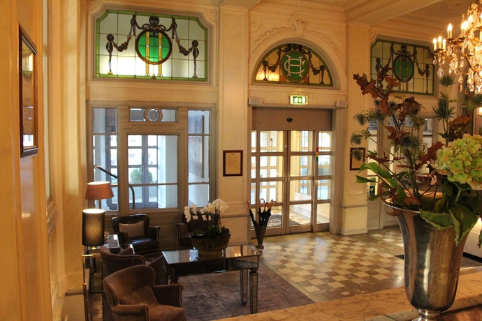 Imagen de los interiores del Hotel Continental Du Sud. Foto 19