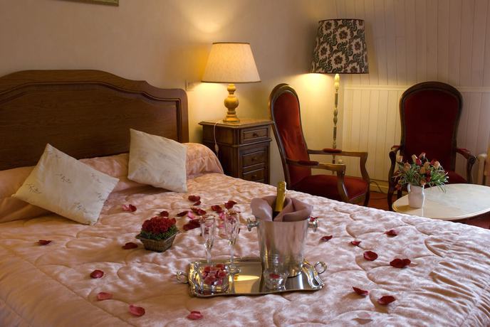 Imagen de la habitación del Hotel Continental, Evian Les Bains. Foto 10