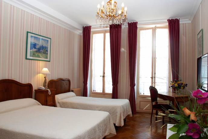 Imagen de la habitación del Hotel Continental, Evian Les Bains. Foto 13