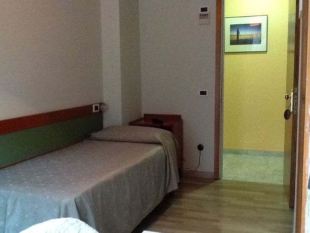 Imagen de la habitación del Hotel Continental, Fano. Foto 5