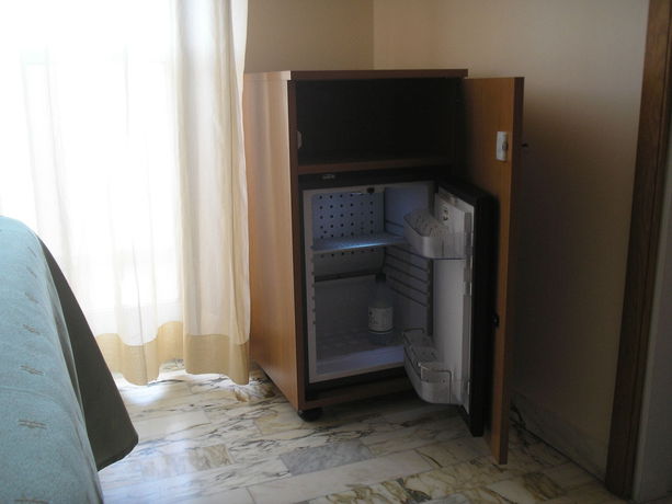 Imagen de la habitación del Hotel Continental, Fano. Foto 8