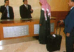 Imagen de los interiores del Hotel Continental Farwaniya. Foto 2