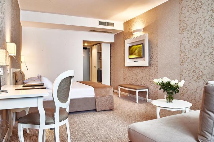 Imagen de la habitación del Hotel Continental Forum Arad. Foto 7