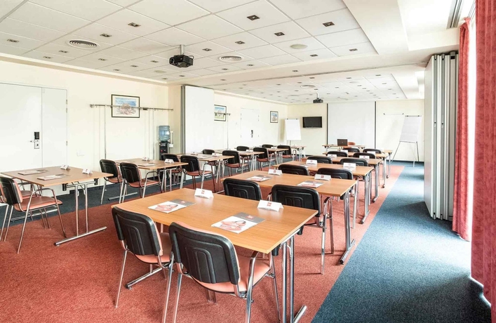 Imagen de los interiores del Hotel Continental Forum Bucuresti. Foto 14