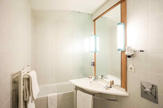 Imagen de la habitación del Hotel Continental Forum Bucuresti. Foto 9