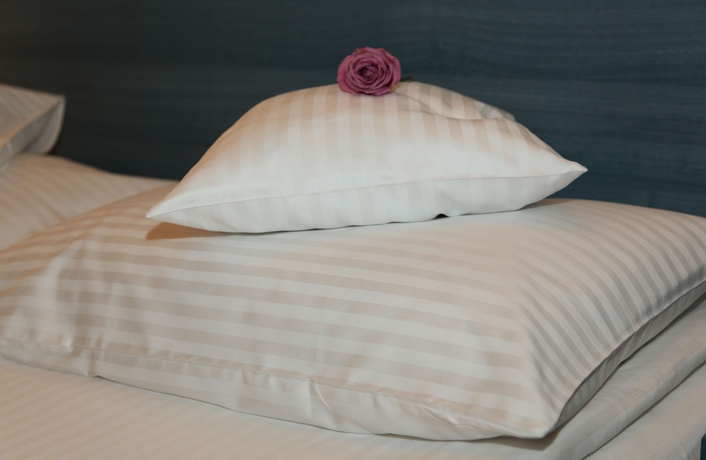 Imagen de la habitación del Hotel Continental Forum Oradea. Foto 8