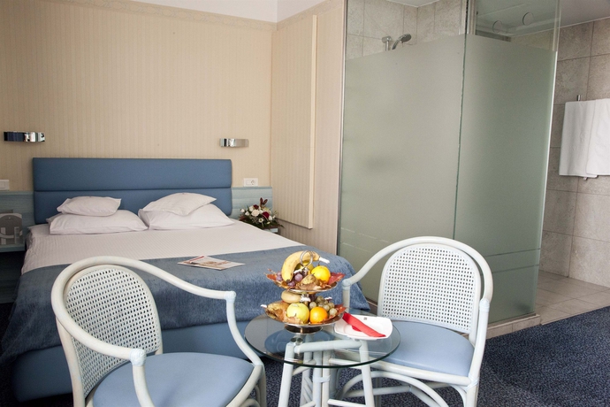 Imagen de los interiores del Hotel Continental Forum Sibiu. Foto 12