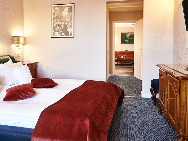 Imagen de la habitación del Hotel Continental Forum Tirgu Mures. Foto 8