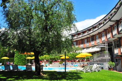 Imagen general del Hotel Continental, Garda. Foto 3