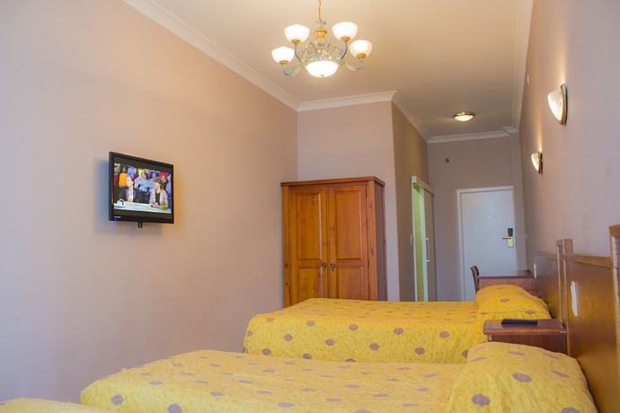 Imagen de la habitación del Hotel Continental Gare du Midi. Foto 5