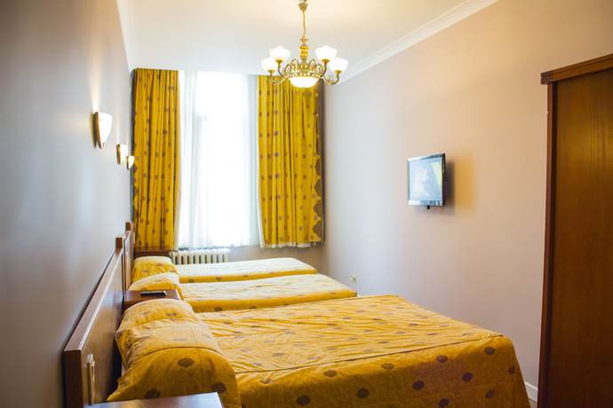 Imagen de la habitación del Hotel Continental Gare du Midi. Foto 7