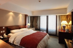 Imagen del bar/restaurante del Hotel Continental Grand. Foto 5