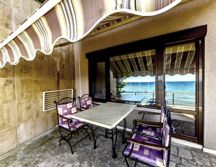 Imagen general del Hotel Continental - Half Board. Foto 13