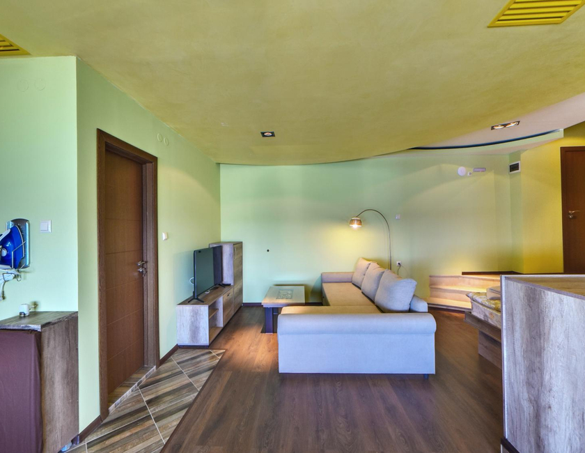 Imagen general del Hotel Continental - Half Board. Foto 15