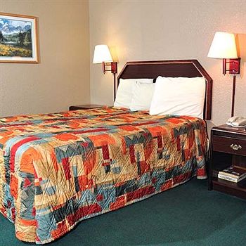 Imagen de la habitación del Hotel Continental Inn Charlotte. Foto 5