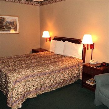 Imagen de la habitación del Hotel Continental Inn Charlotte. Foto 8