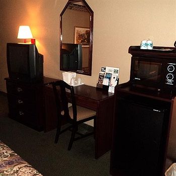 Imagen de la habitación del Hotel Continental Inn Charlotte. Foto 9