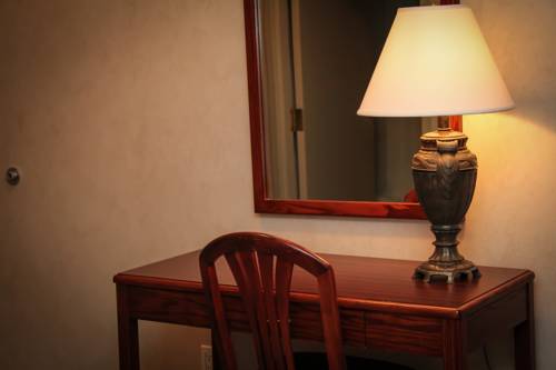 Imagen de la habitación del Hotel Continental Inn and Suites, Edmonton Ciudad. Foto 12
