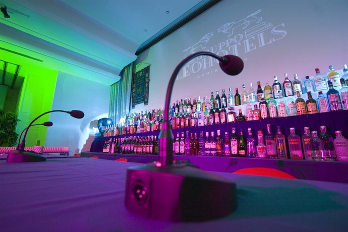 Imagen del bar/restaurante del Hotel Continental Ischia. Foto 4