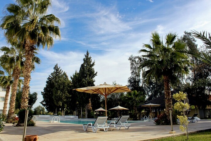 Imagen de la piscina del Hotel Continental, KAIROUAN. Foto 34