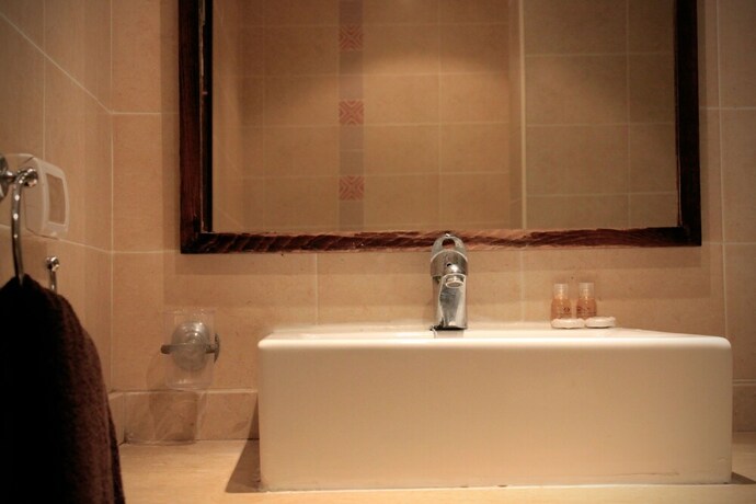 Imagen de la habitación del Hotel Continental, Kairouan. Foto 30