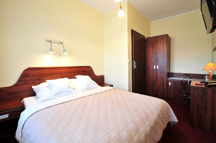 Imagen de la habitación del Hotel Continental, Krynica Morska. Foto 7