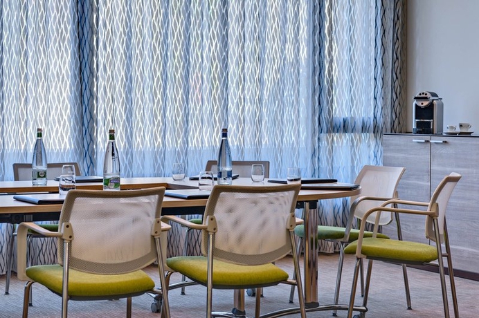 Imagen general del Hotel Continental, LAUSANA. Foto 11