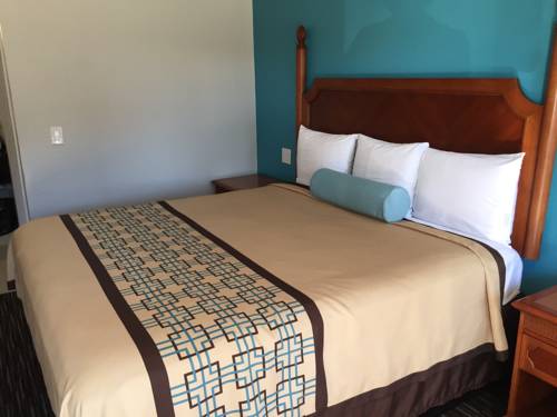 Imagen de la habitación del Hotel Continental Lodge. Foto 7