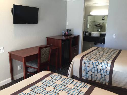 Imagen de la habitación del Hotel Continental Lodge. Foto 8