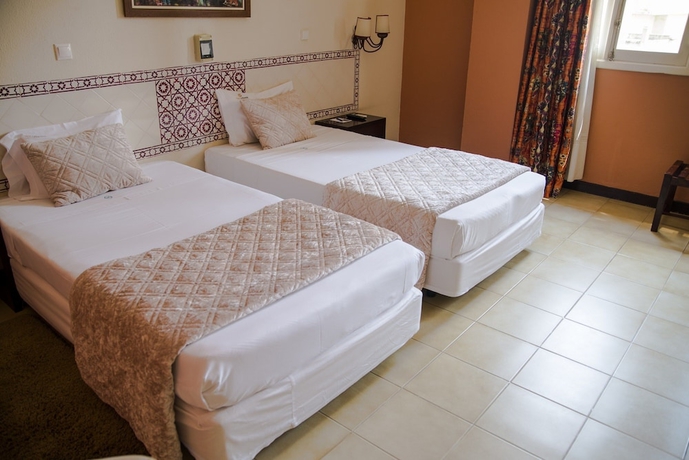 Imagen de la habitación del Hotel Continental, Luanda. Foto 5