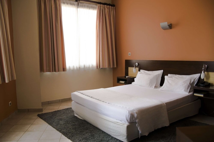 Imagen de la habitación del Hotel Continental, Luanda. Foto 10