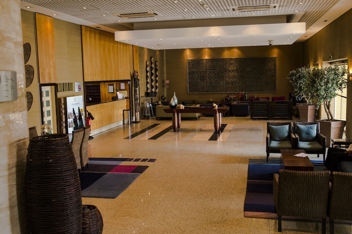 Imagen de los interiores del Hotel Continental, Luanda. Foto 13