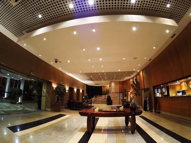 Imagen de los interiores del Hotel Continental, Luanda. Foto 15