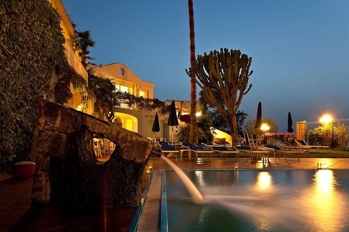 Imagen general del Hotel Continental Mare. Foto 2