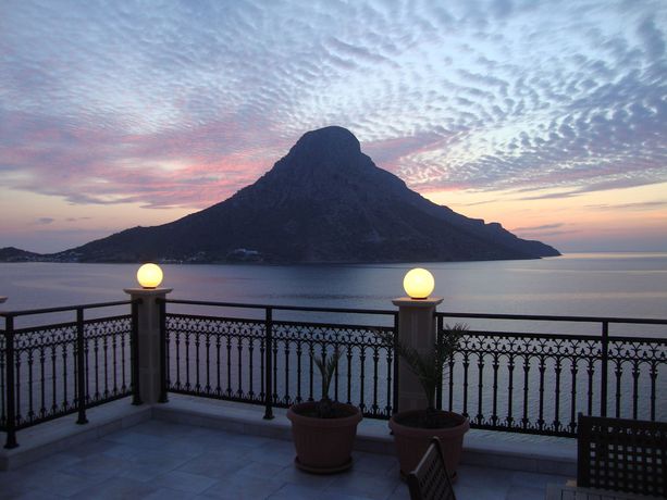 Imagen de los exteriores del Hotel Continental, Masouri. Foto 12