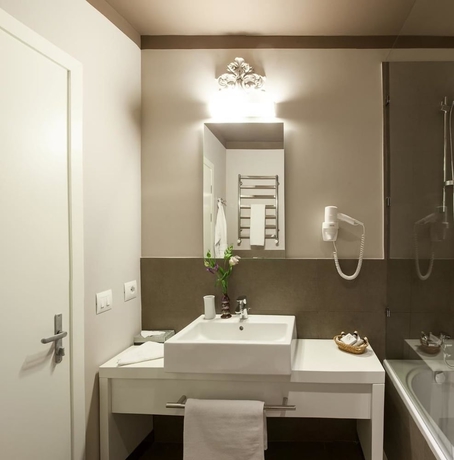 Imagen de la habitación del Hotel Continental, Odessa. Foto 9